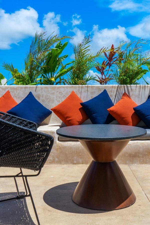 Private Pool And Roof Top For 3 In La Veleta 툴룸 외부 사진