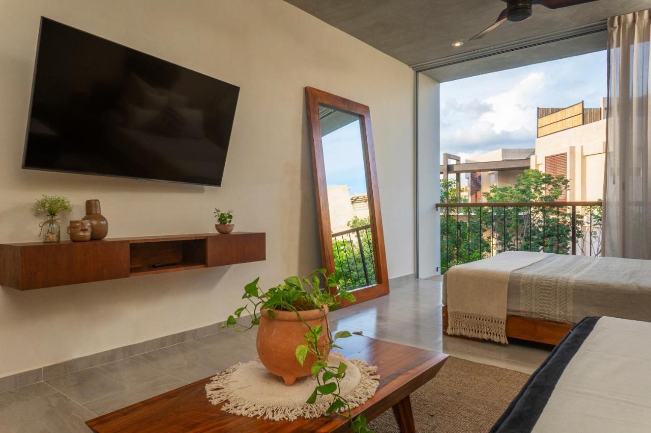 Private Pool And Roof Top For 3 In La Veleta 툴룸 외부 사진